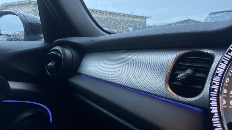 MINI Hatchback 1.5 Cooper Exclusive 5dr Auto Petrol Hatchback